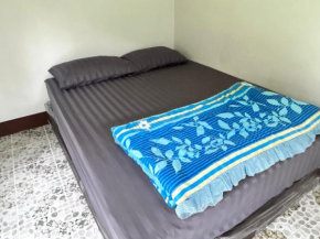 Giant guesthouse